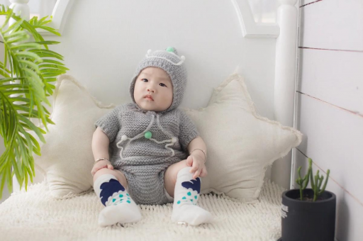 中国香港宝宝几个月可以把尿